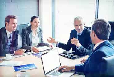 在线轰炸机电话软件